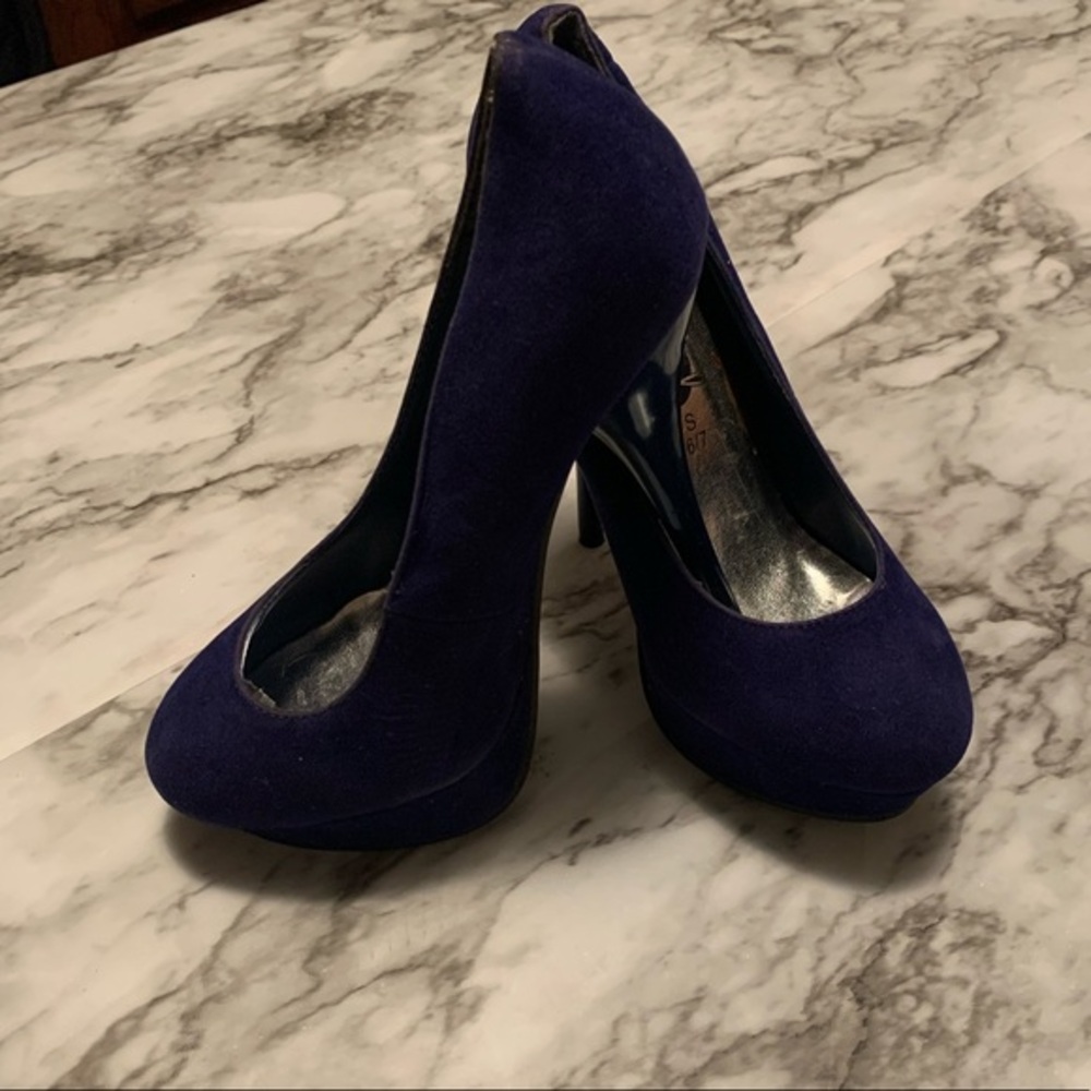 Rue 21 Blue Suede Platform Stiletto Pump Heels